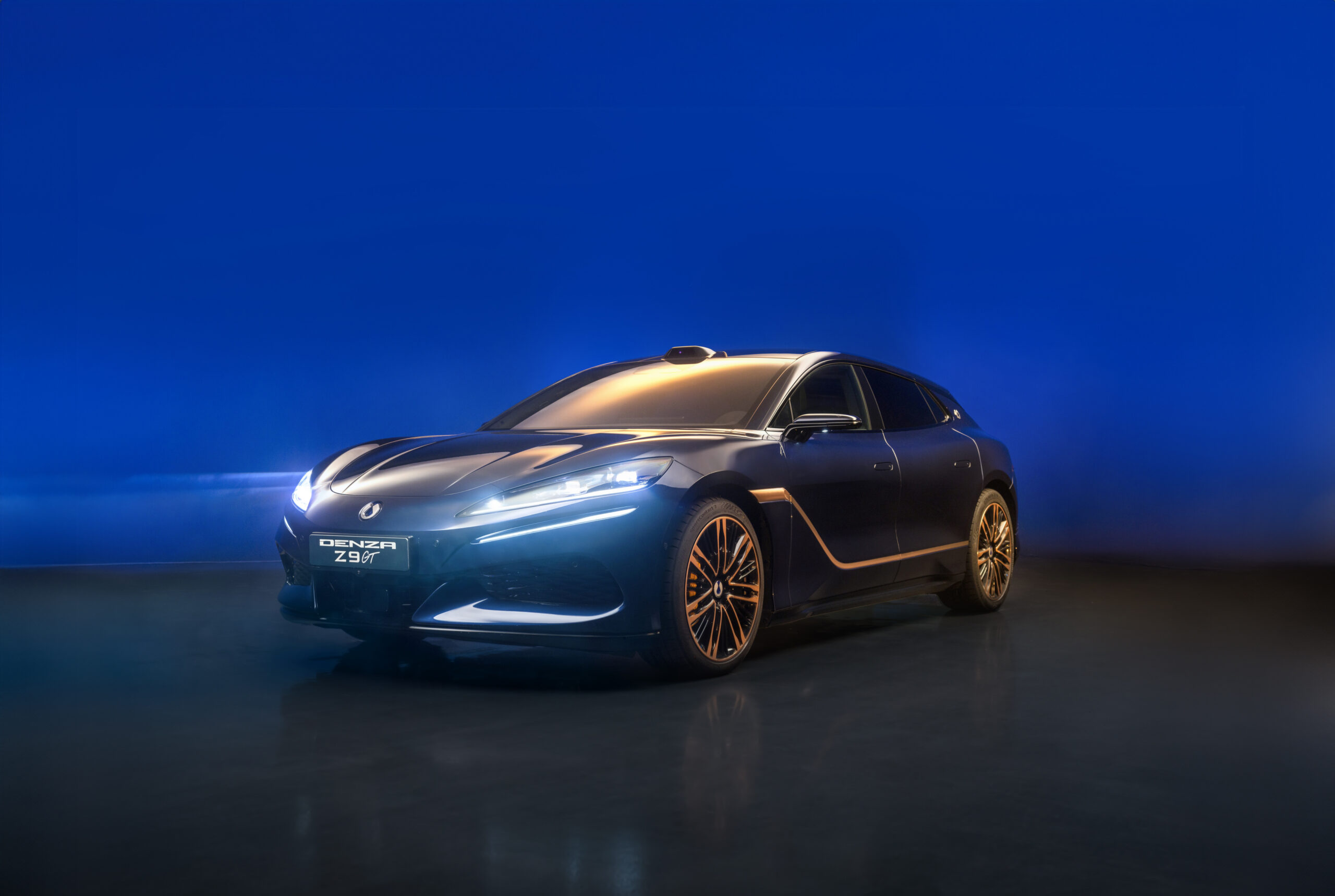 Denza Z9GT